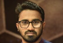 স্বরাষ্ট্রমন্ত্রীকে সামলাতে বিরোধী দলের ৯০ এমপির কান্নাকাটি